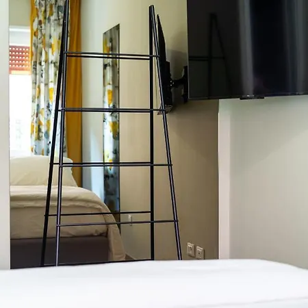 Maison Valverde 65 Apartment